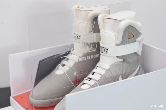 MAG NIKE 0720